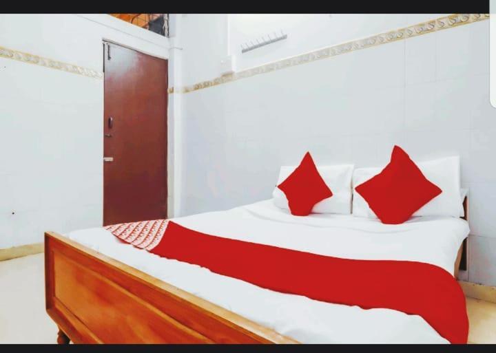 Metro Lodge Hajdarabad Zewnętrze zdjęcie